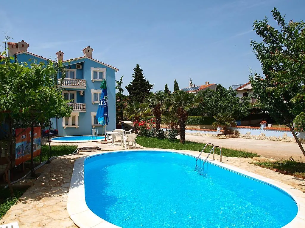 Apartment Hilde Blue-4 By Interhome Medolino