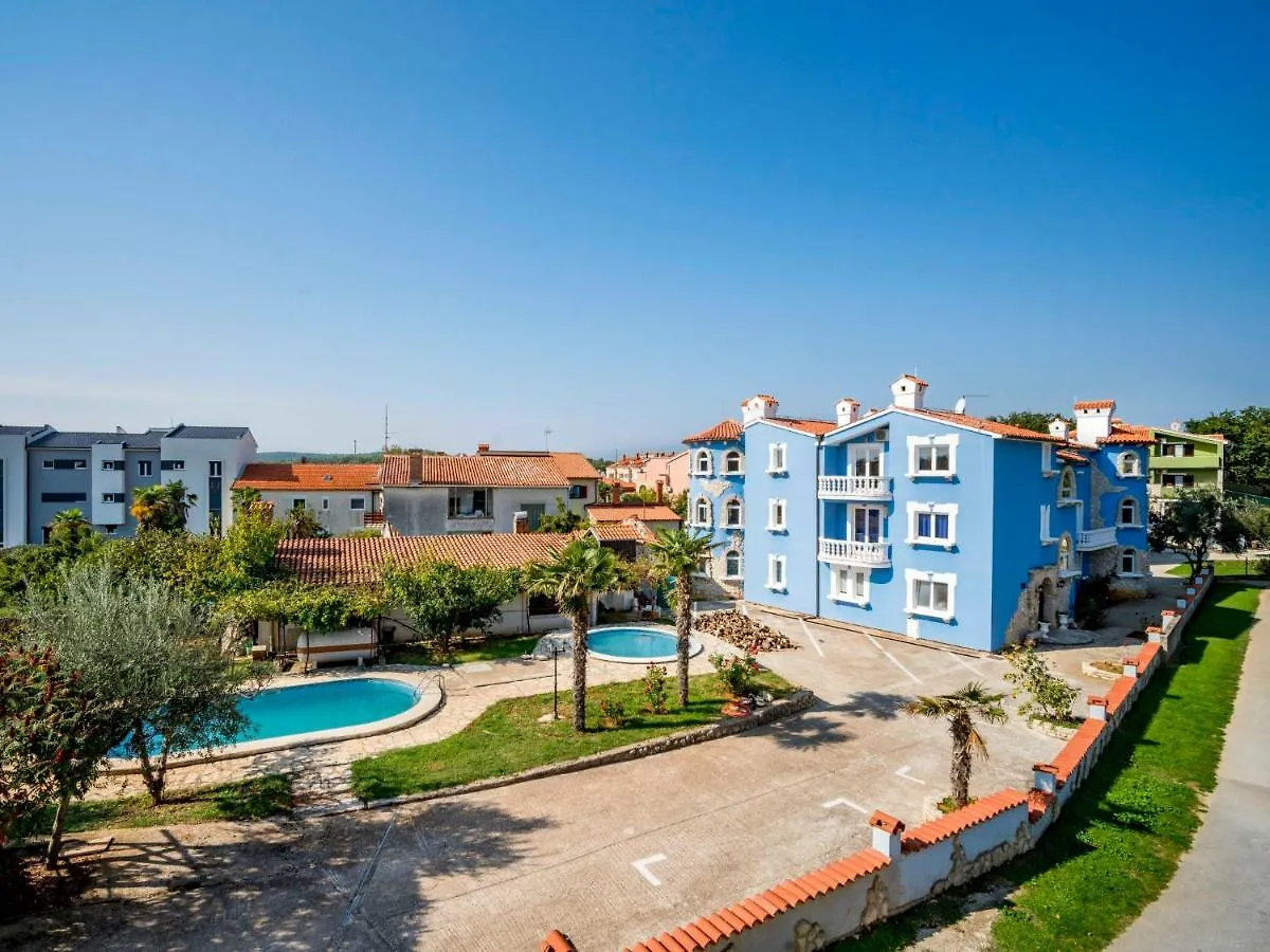 Apartment Hilde Blue-4 By Interhome Medulin